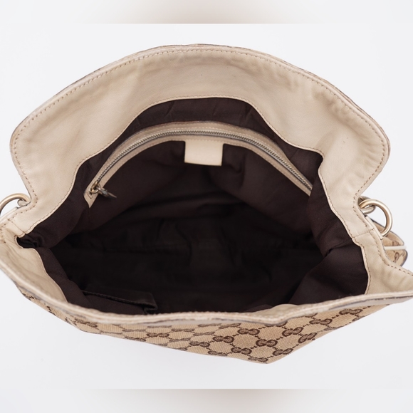 ❌️❌️SOLD❌️❌️P30❤️ Gucci Bamboo Peggy Hobo GG Canvas - Picture 10 of 15
